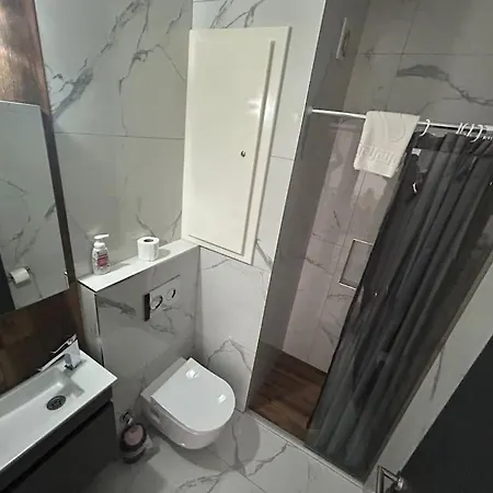 Luxury 1 Bedroom Mckenziegold 57 Myguest Cyprus Lägenhet